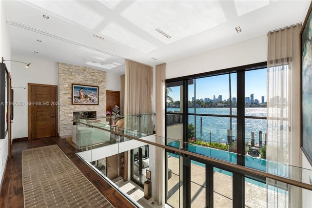 34 W Dilido Drive, Miami Beach, FL 33139