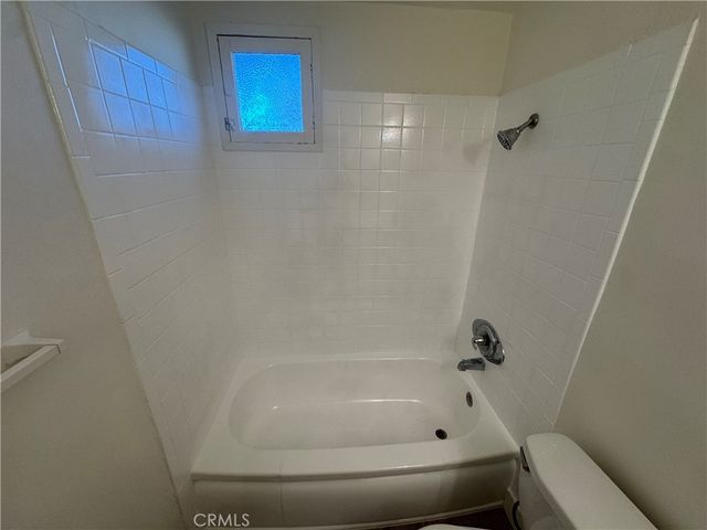 7359 Louise Avenue, Van Nuys, CA 91406