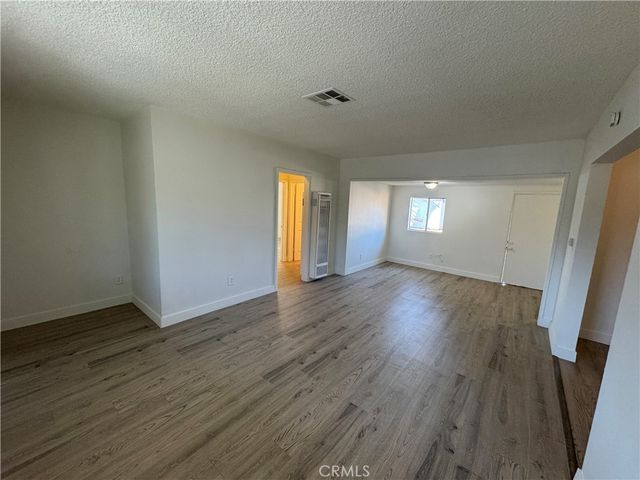 7359 Louise Avenue, Van Nuys, CA 91406