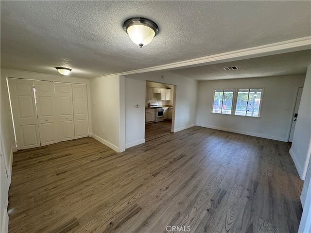7359 Louise Avenue, Van Nuys, CA 91406
