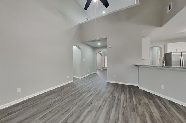 8618 Cedar Walk Drive, Tomball, TX 77375