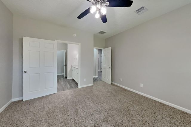 8618 Cedar Walk Drive, Tomball, TX 77375