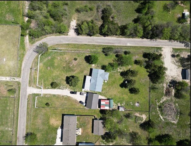 8944 Whiskers Road, Quinlan, TX 75474