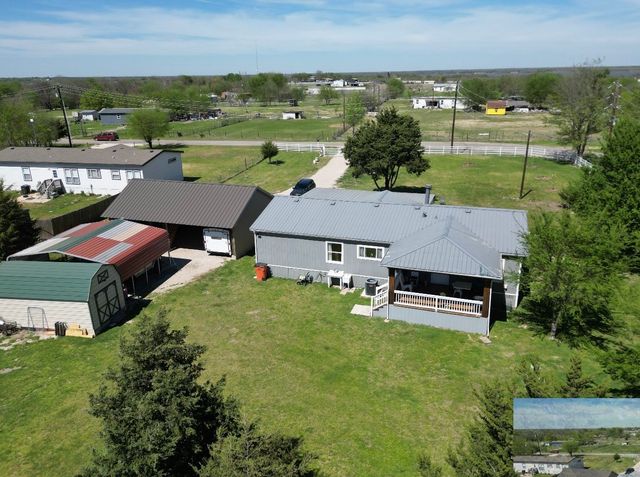 8944 Whiskers Road, Quinlan, TX 75474