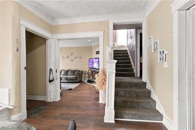 1897 E 69th Street, Cleveland, OH 44103