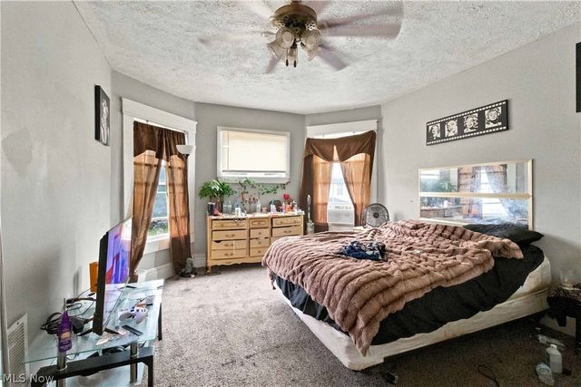 1897 E 69th Street, Cleveland, OH 44103