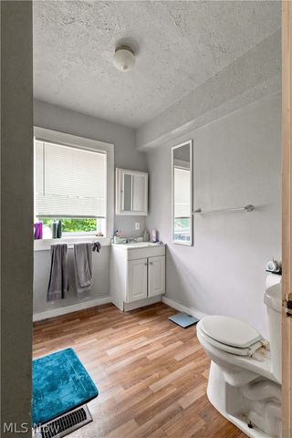 1897 E 69th Street, Cleveland, OH 44103