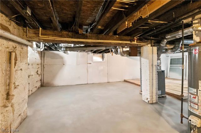1897 E 69th Street, Cleveland, OH 44103