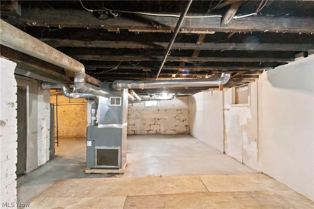 1897 E 69th Street, Cleveland, OH 44103