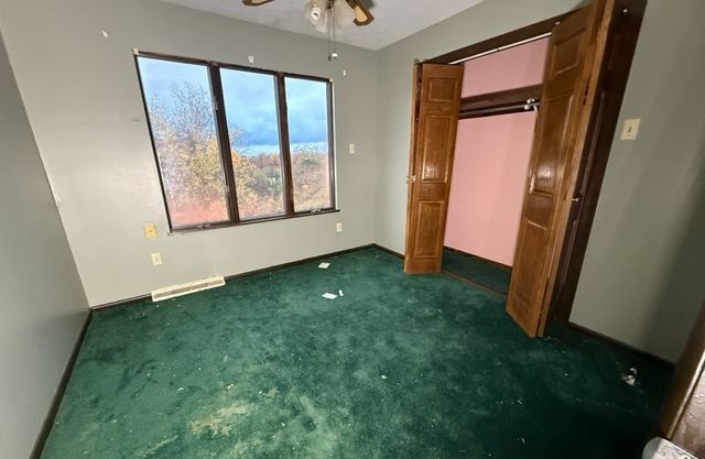 133 Cemetery Rd, Perry Twp, PA 15486