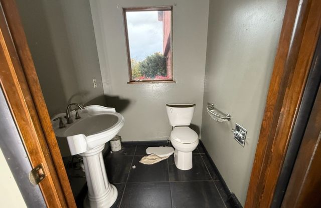 133 Cemetery Rd, Perry Twp, PA 15486