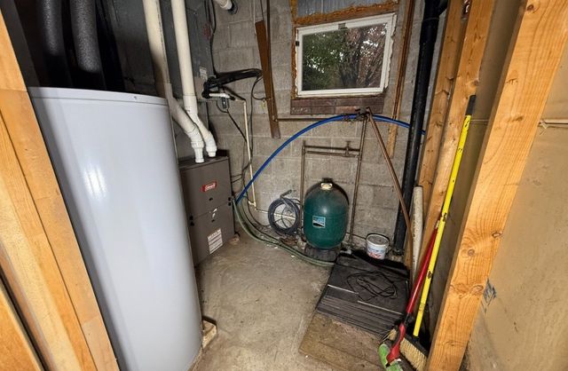 133 Cemetery Rd, Perry Twp, PA 15486