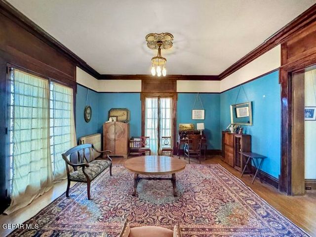 525 CORTO Way, El Paso, TX 79902