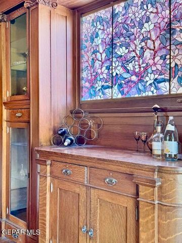 525 CORTO Way, El Paso, TX 79902