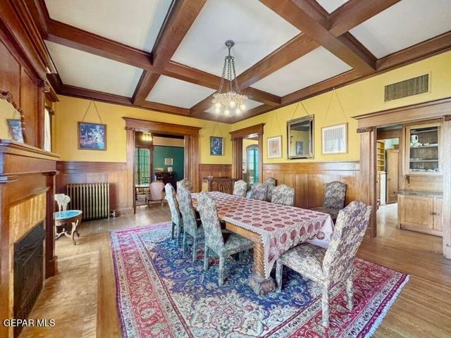 525 CORTO Way, El Paso, TX 79902