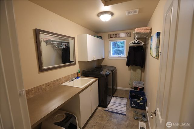 4442 Prestwick Lane SE, Lacey, WA 98513