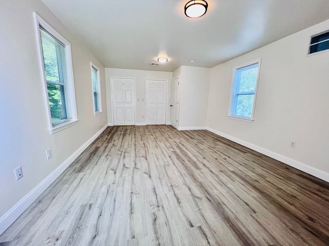 164 Ashburnham St 2, Fitchburg, MA 01420