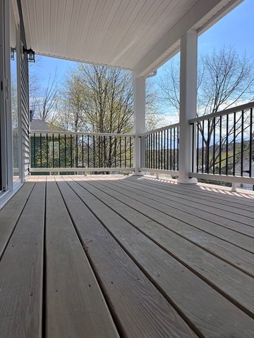 164 Ashburnham St 2, Fitchburg, MA 01420