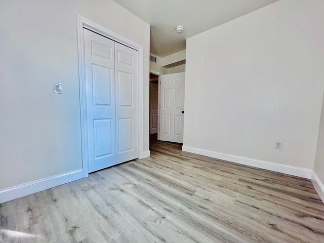 164 Ashburnham St 2, Fitchburg, MA 01420