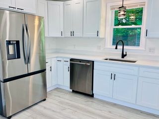 164 Ashburnham St 2, Fitchburg, MA 01420