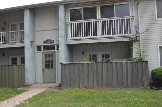 4406 Wisteria Landing Cir 202, Louisville, KY 40218