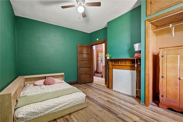 1140 Wayne Avenue, Mckees Rocks, PA 15136