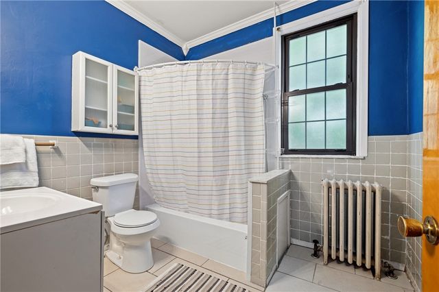 1140 Wayne Avenue, Mckees Rocks, PA 15136
