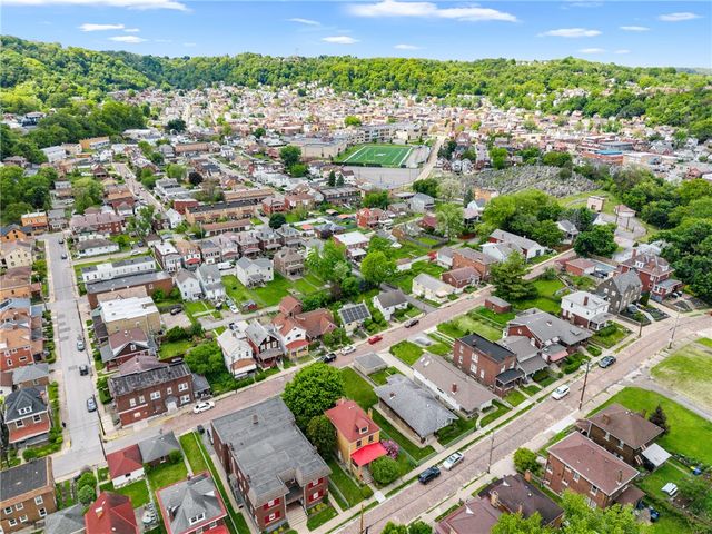 1140 Wayne Avenue, Mckees Rocks, PA 15136