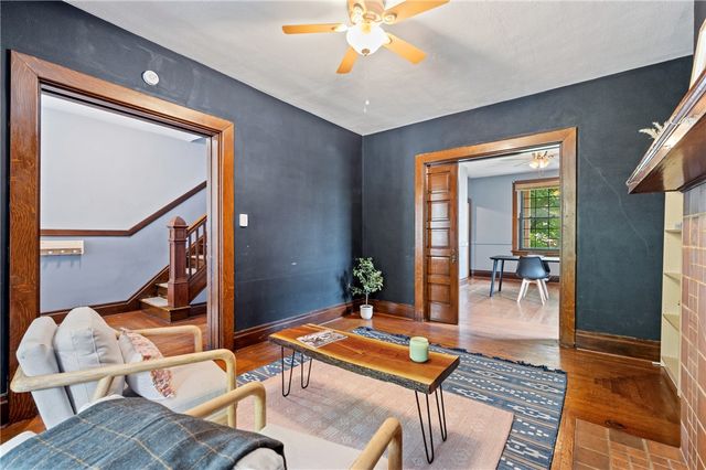 1140 Wayne Avenue, Mckees Rocks, PA 15136