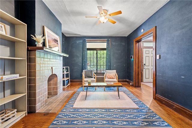 1140 Wayne Avenue, Mckees Rocks, PA 15136