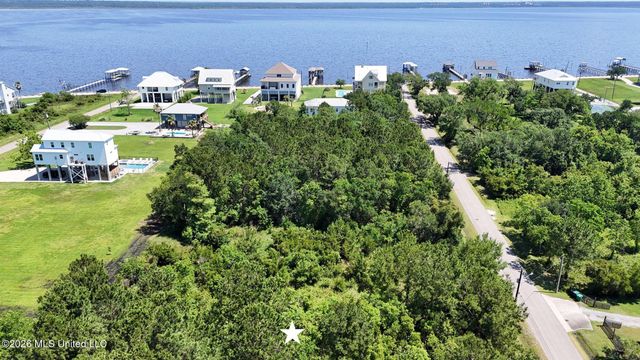 Engman Avenue, Bay Saint Louis, MS 39520