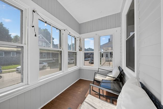 141 Rounds St, New Bedford, MA 02740
