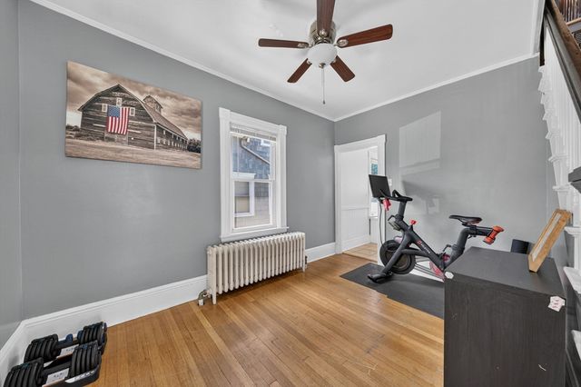 141 Rounds St, New Bedford, MA 02740