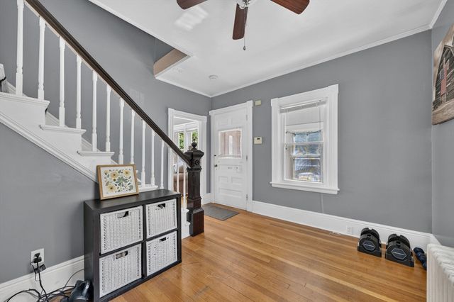 141 Rounds St, New Bedford, MA 02740