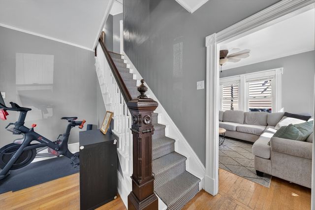 141 Rounds St, New Bedford, MA 02740