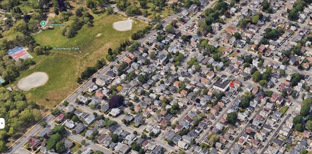 141 Rounds St, New Bedford, MA 02740