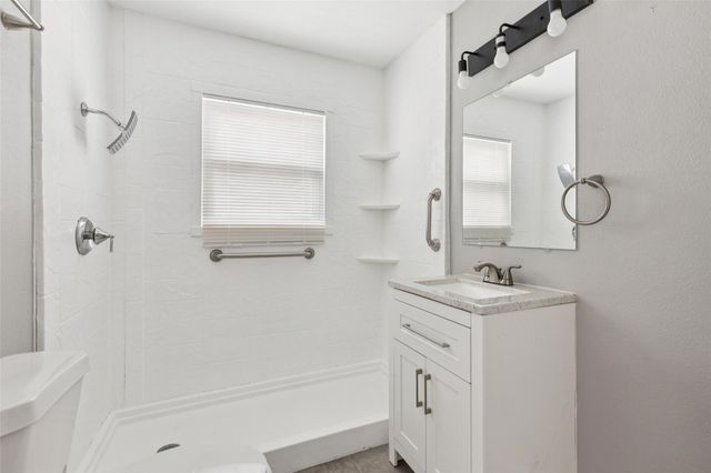 410 Ayres Street, Hutchins, TX 75141