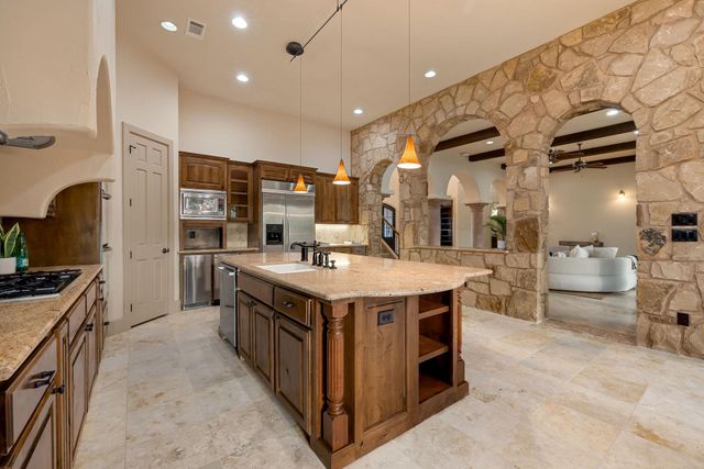 105 Hopewell CIR, Georgetown, TX 78628