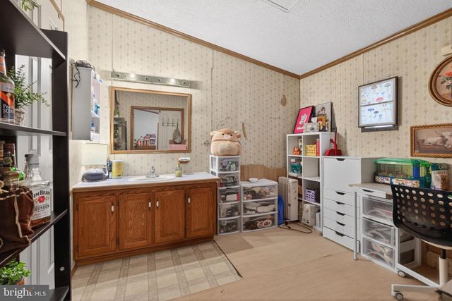 201 NORTHCREST ACRS, Lebanon, PA 17046