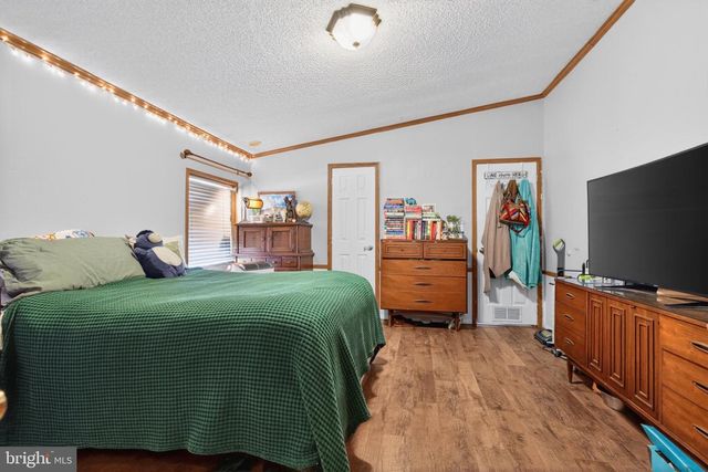 201 NORTHCREST ACRS, Lebanon, PA 17046