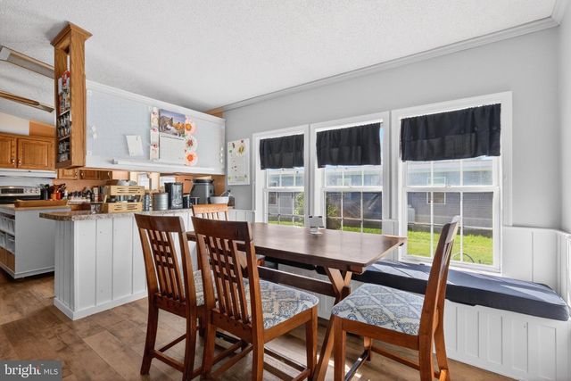 201 NORTHCREST ACRS, Lebanon, PA 17046