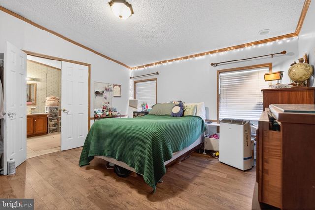 201 NORTHCREST ACRS, Lebanon, PA 17046