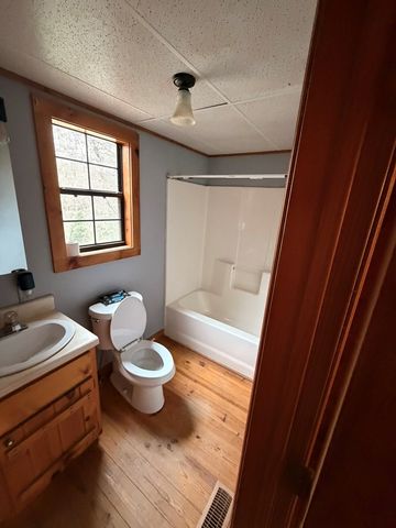 8 Virginia Lane, Blairsville, GA 30512