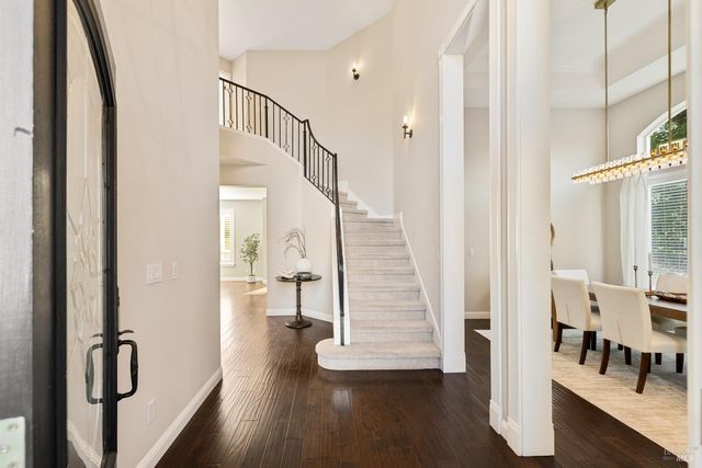 240 Hidden Valley Ln, Vacaville, CA 95688