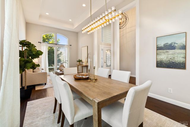 240 Hidden Valley Ln, Vacaville, CA 95688