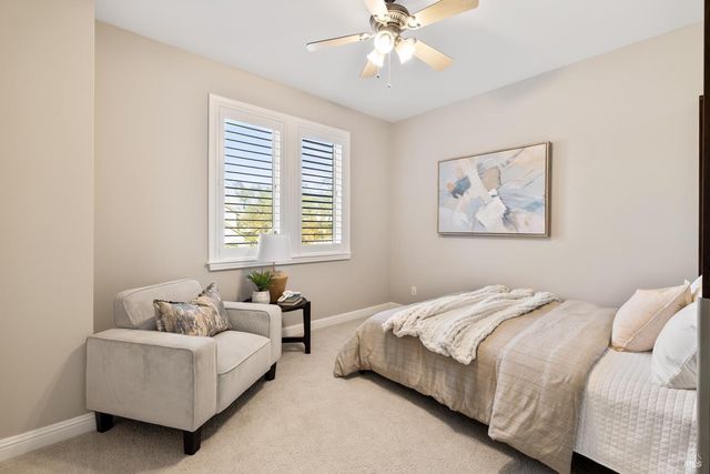 240 Hidden Valley Ln, Vacaville, CA 95688