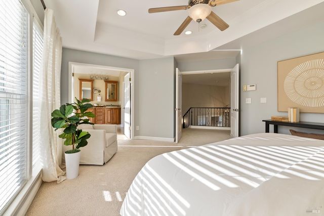 240 Hidden Valley Ln, Vacaville, CA 95688