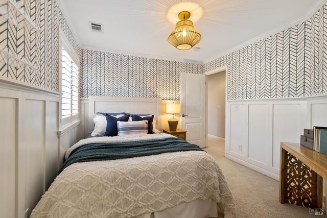 240 Hidden Valley Ln, Vacaville, CA 95688