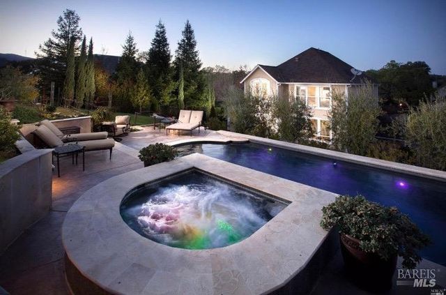 240 Hidden Valley Ln, Vacaville, CA 95688