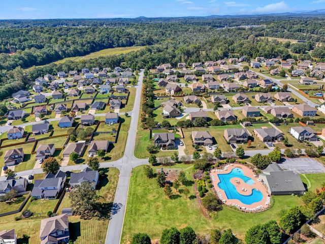 100 Amherst Way, Easley, SC 29642